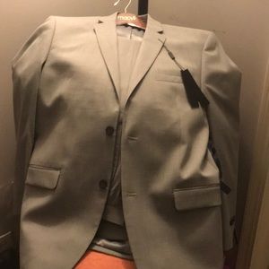 Light Grey Mens suit
